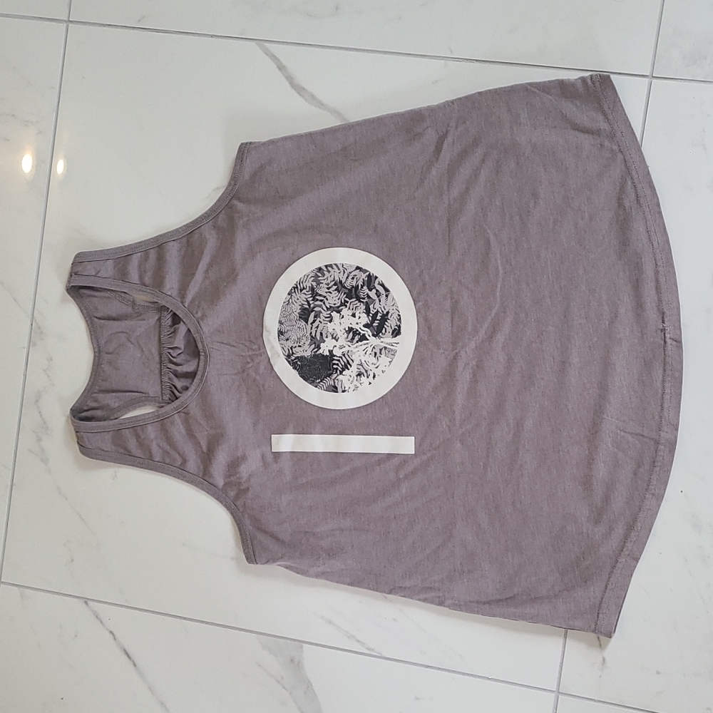 Ten tree tank top